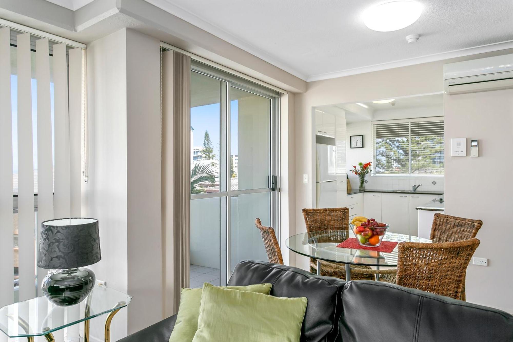 Surfers Beachside Holiday Apartments Gold Coast Zimmer foto