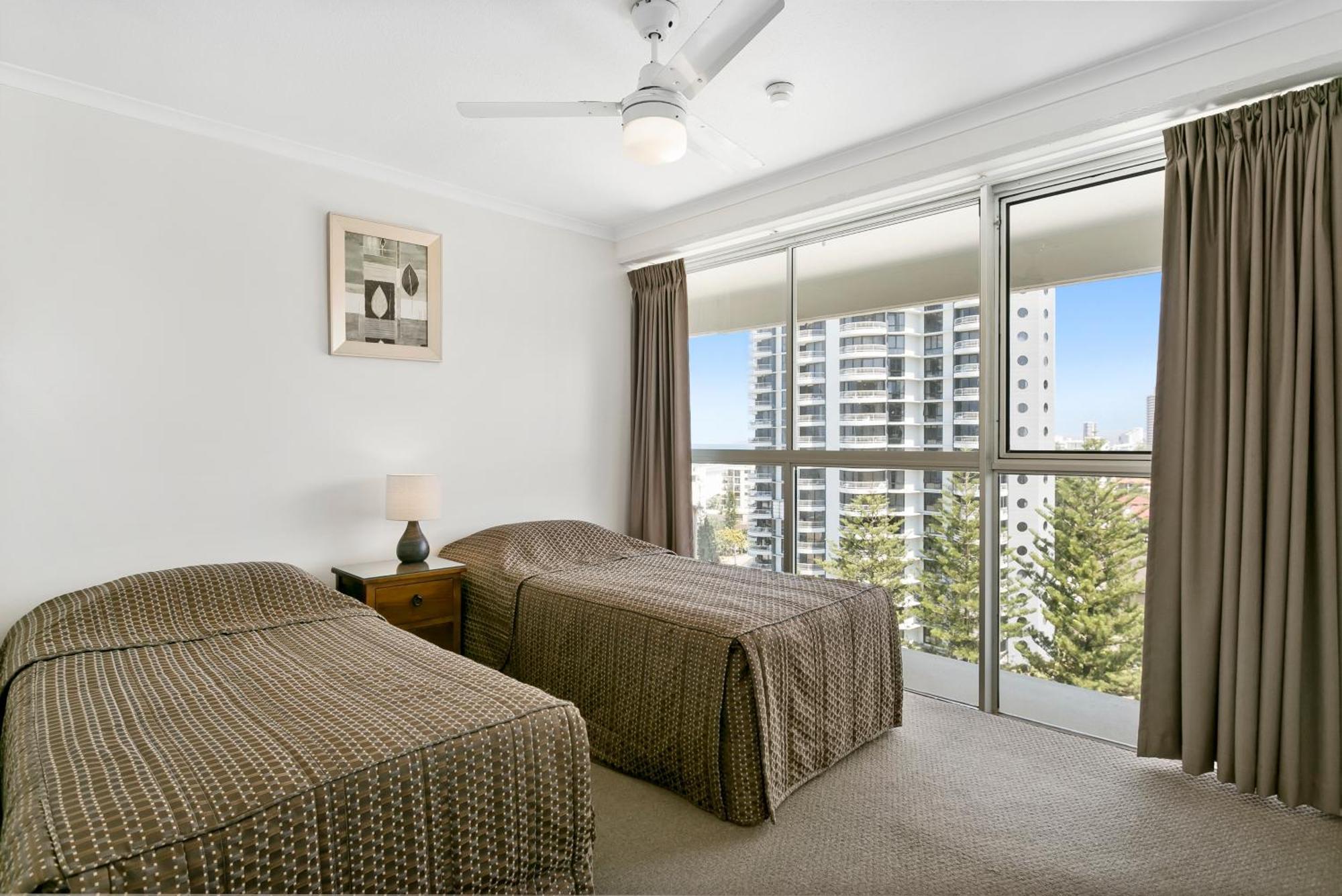 Surfers Beachside Holiday Apartments Gold Coast Zimmer foto